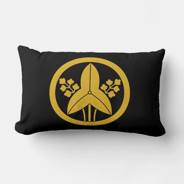 Standing arrowhead in circle lumbar pillow (Front)