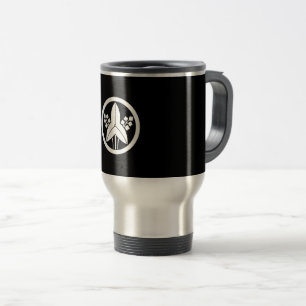 Standing arrowhead in circle travel mug