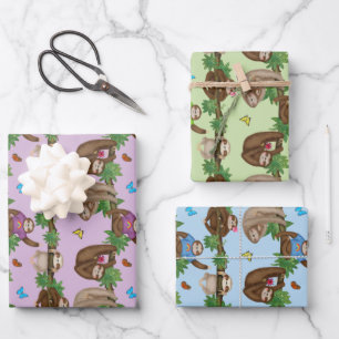 Stanley Sloth & amis enveloppant du papier