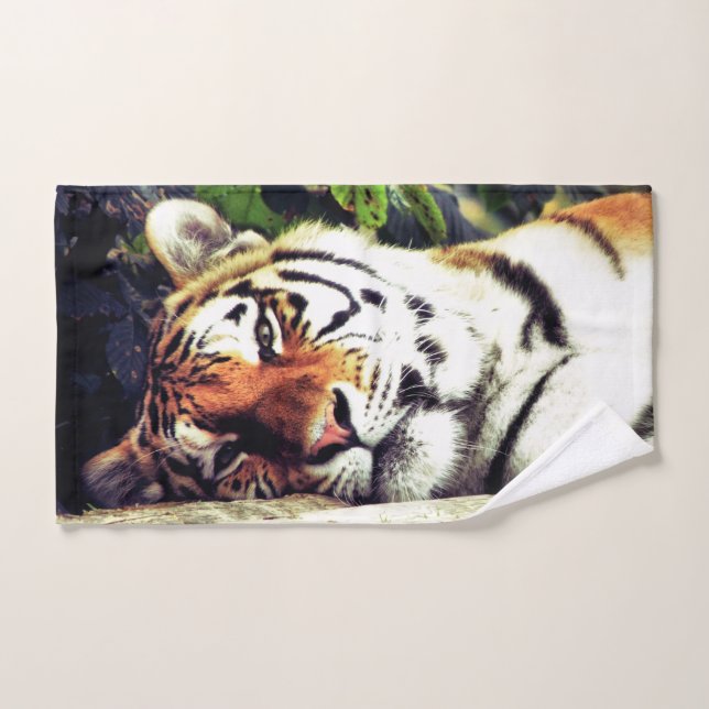 Staring Tiger Hand Towel (Hand Towel)