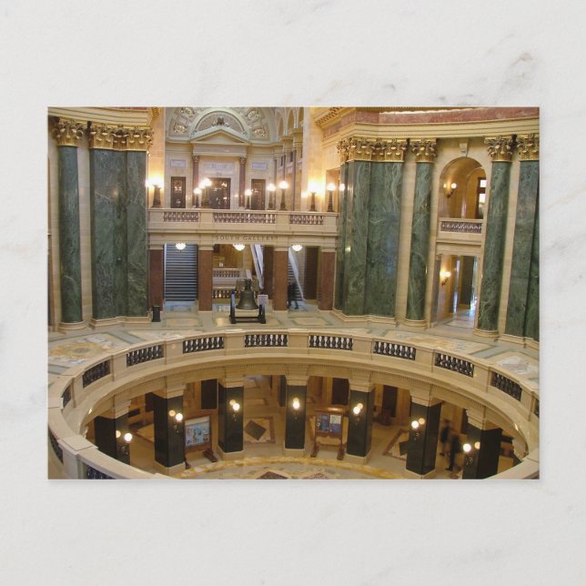 State Capitol - Madison - Postcard (Front)
