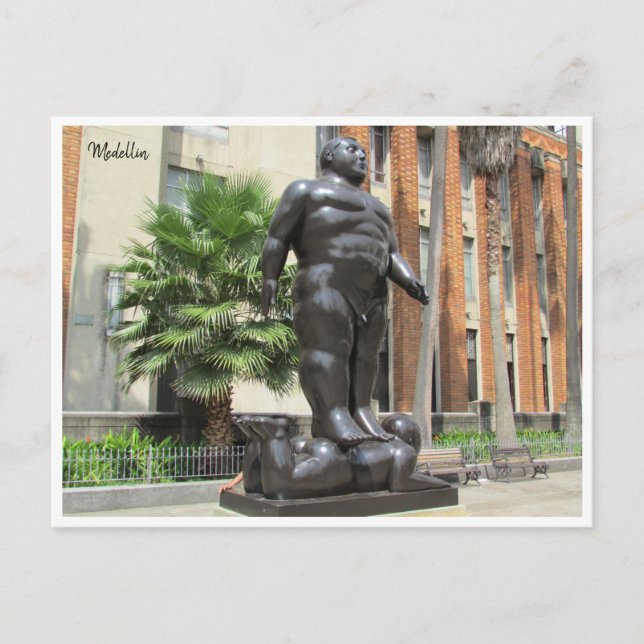 statue botero postcard (Front)