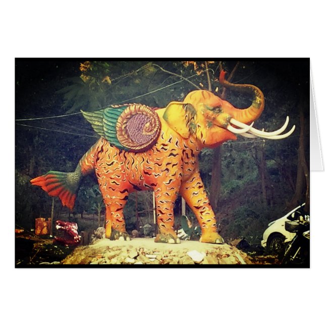 Statue des éléphants d'Imaginaire en Chiang Mai, T (Devant horizontal)