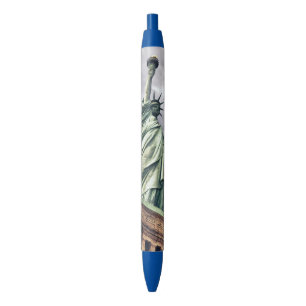 Statue des stylos de liberté