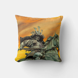 Statue of Kusunoki Masashige, Japan Throw Pillow