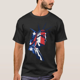 Statue Of Liberty 4th July American Flag T-Shirt