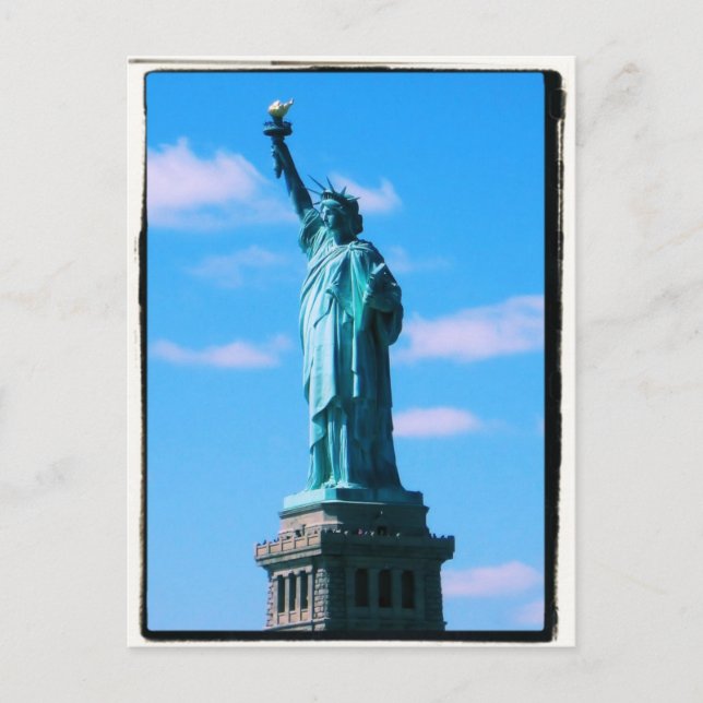 Statue of Liberty - New York City Postcard (Front)