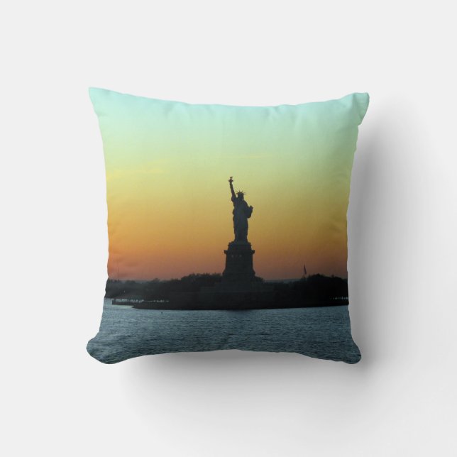 Statue of liberty NYC Throw Pillow (Front)