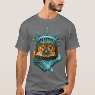 Statue Of Liberty Owl 4th Of July Night Bird USA A T-Shirt