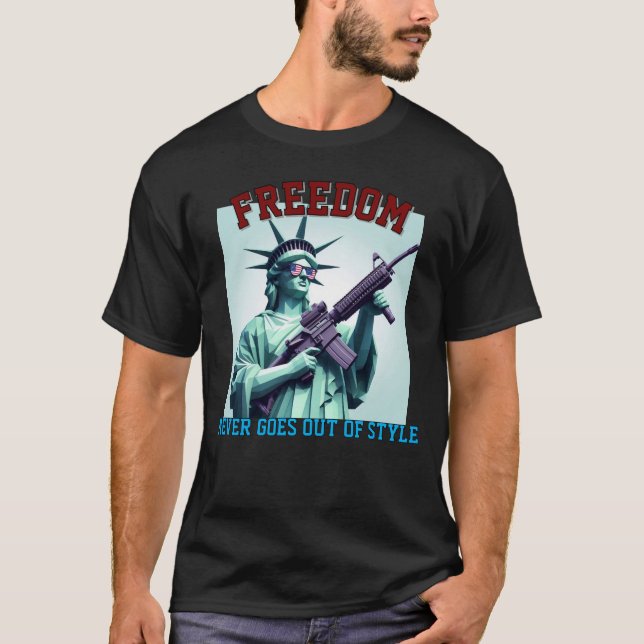 Statue of Liberty Patriotic Sunglasses M4 Rifle  T-Shirt (Front)