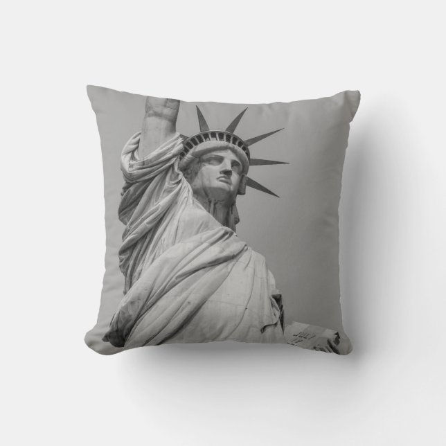 Statue of Liberty Pillowcase Throw Pillow (Front)