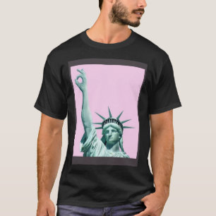 Statue of Liberty Pink Women s Men s USA T-Shirt