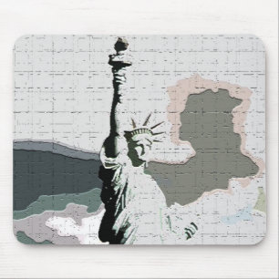 Statue of Liberty Pop Art Mouse Pad