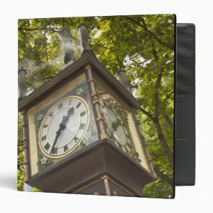Steam powered clock in the Gastown neighbourhood Binder