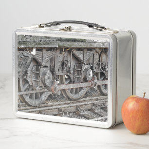 STEAM TRAIN WHEELS METAL LUNCH BOX