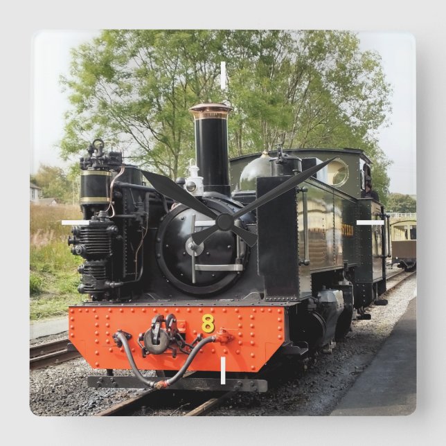 STEAM TRAINS SQUARE WALL CLOCK (Front)