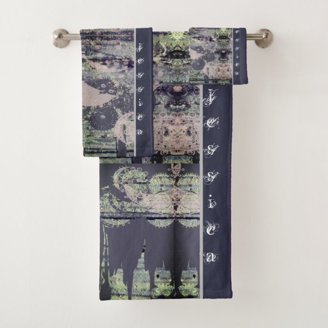 Steampunk&Chic Decay Font Bath Towel Set (Insitu)