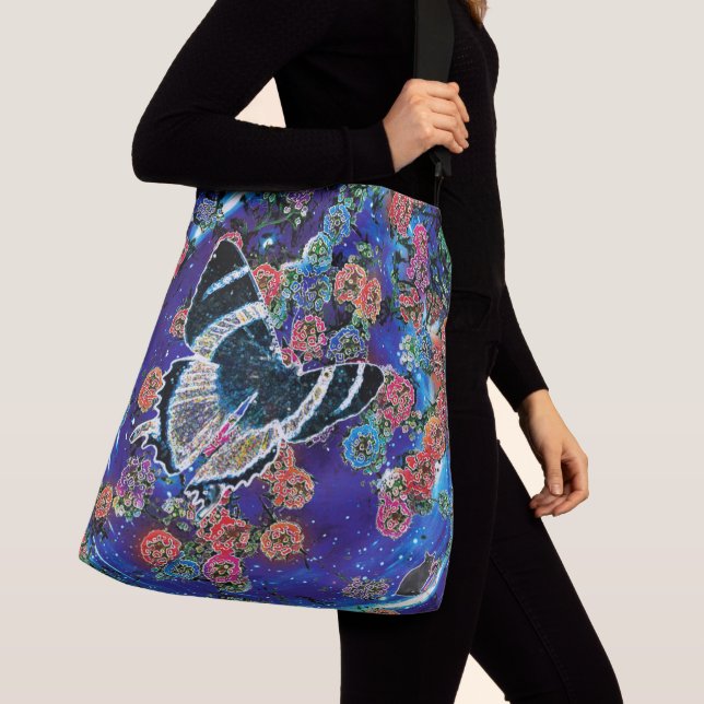 Stellar Blooms Crossbody Bag (Close Up)