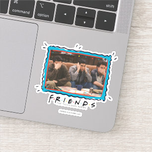Sticker AMIS™   Joey, Ross et Chandler sur le canapé
