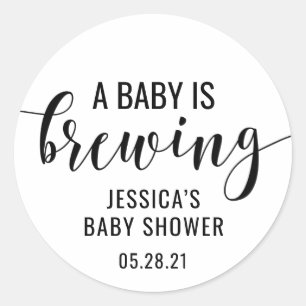 Sticker baby shower café, Un bébé est en train de