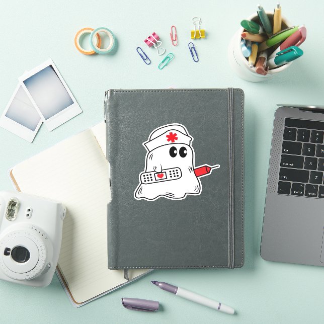 Sticker Boo Boo Crew Nurse Halloween Ghost Funny Surdimens (Couverture iPad)