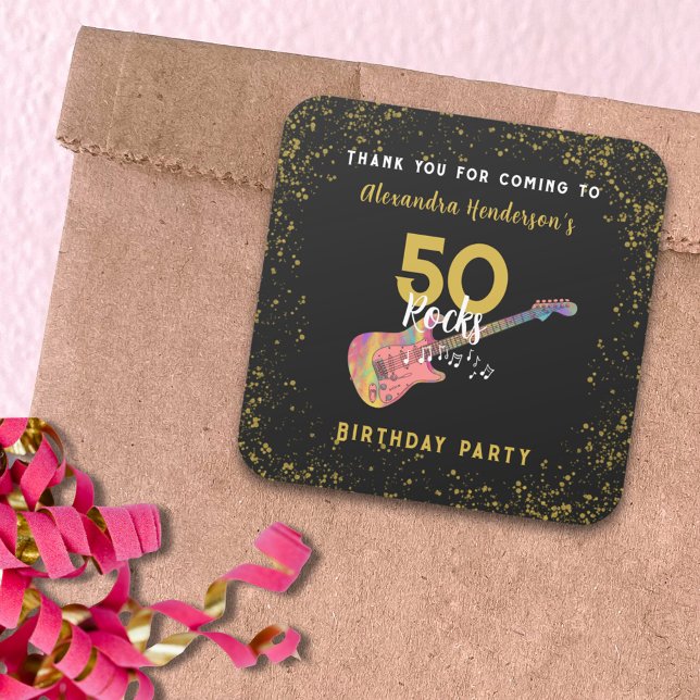 Sticker Carré 50 Rocks Guitare rose 50e anniversaire Merci de fê (50 Rocks pink guitar black and gold glitter 50th birthday party thank you favor bag sticker)