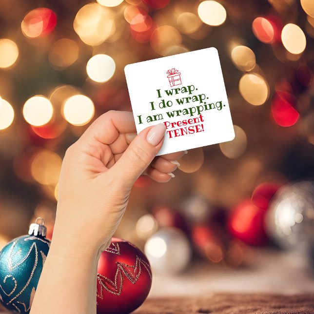 Sticker Carré Amusant jeu de Noël | Humour de grammaire de vacan (Funny Christmas Pun | Holiday Grammar Humor Square Sticker)