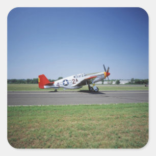 Sticker Carré Avion P-51 C Tuskegee Red Tail à l'Aviation royale
