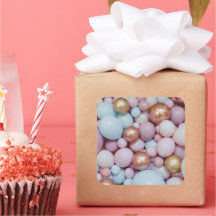 Ballons d'anniversaire heureux multicolores