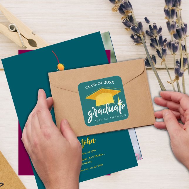 Sticker Carré Belle Verte Casquette de 2e année 2024 Graduation (Beautiful Green Gold Grad Hat 2024 Graduation Square Sticker)