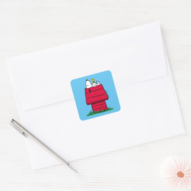 Sticker Carré cacahuètes | Snoopy & Woodstock Doghouse (Enveloppe)
