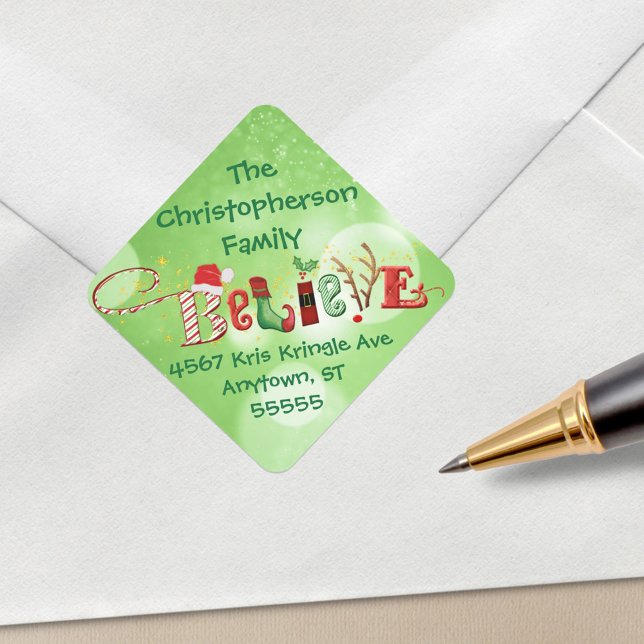 Sticker Carré Christmas BELIEVE Green Bokeh Adresse de retour (Créateur téléchargé)