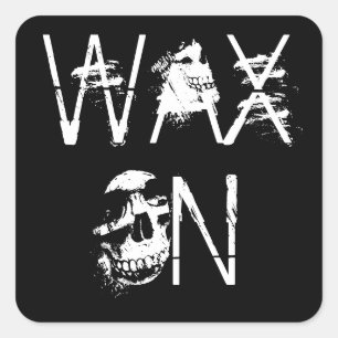 STICKER CARRÉ CIRE SUR LA CHAUSSÉE DE BÂTIMENT.