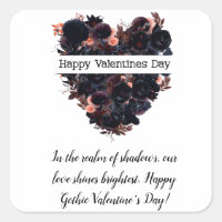 Coeur gothique fait de fleurs noires. Un romantism