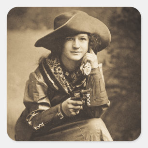Sticker Carré Cowgirl et Her Six Shooter Vintage