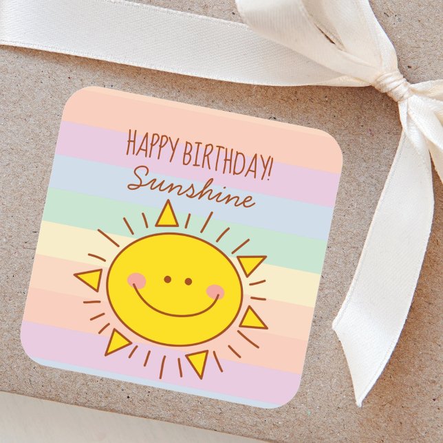 Sticker Carré Cute Little Rainbow Sunshine Enfants Joyeux annive (Créateur téléchargé)