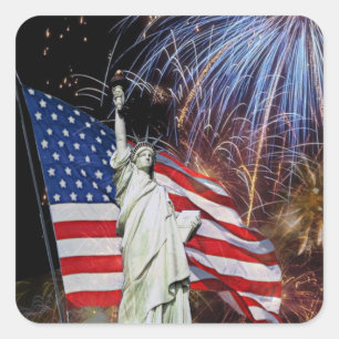 Sticker Carré Drapeau américain, feux d'artifice et statue de la