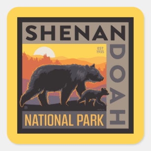 Sticker Carré Le Parc national de Shenandoah   Mama Bear & Cubs