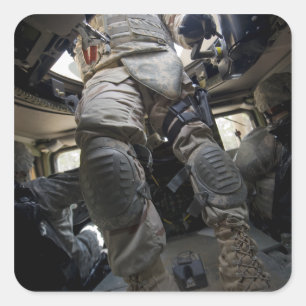 Sticker Carré Les marins apprennent des procédures de convoi