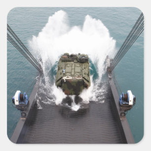 Sticker Carré Les véhicules d'assaut amphibie débarquent d'USN