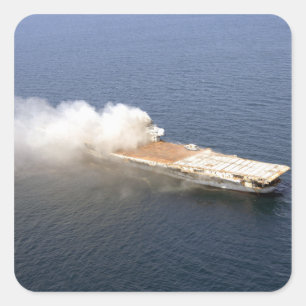 Sticker Carré L'ex-Oriskany, un avion déclassé