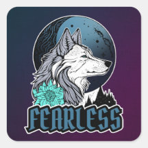 Loup Blanc Sans Crainte Sous L'Autonomisation De L