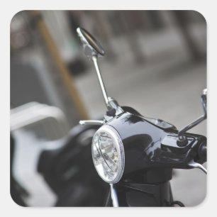 Sticker Carré Madrid, scooter noir Vespa