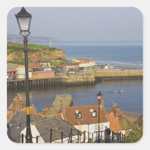 Sticker Carré Marches menant au port, Whitby, Nord