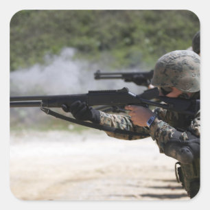 Sticker Carré Marines tirant des fusils de chasse
