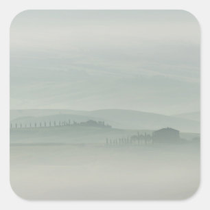 Sticker Carré Pastel matin dans la brouillard toscane