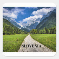 Slovénie, photo pittoresque avec Alpes