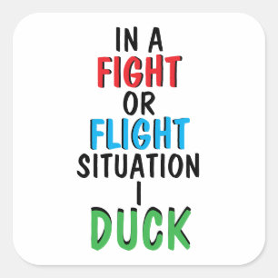 Sticker Carré Tasse humoristique de survie Combat ou Fuite