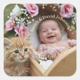 Sticker Carré Tiny kitten and baby are on the way