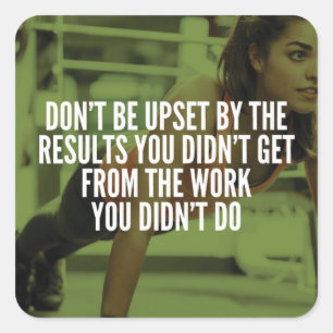 Sticker Carré Travail dur - entraînement de gym pour femmes Moti